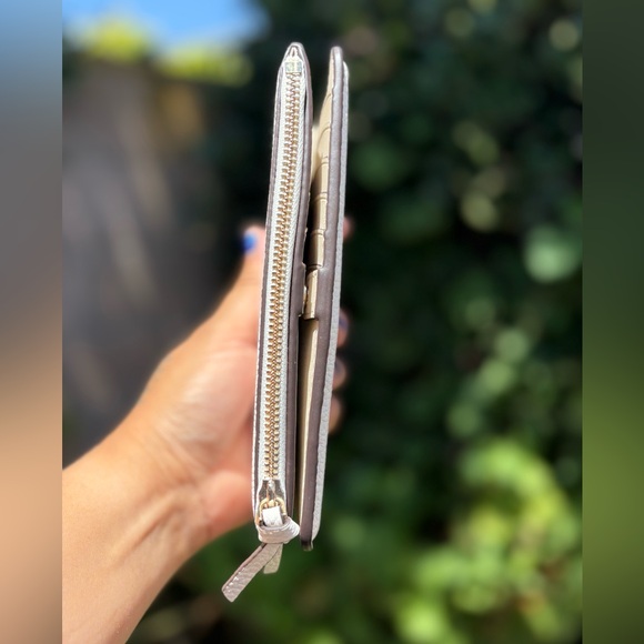 Kate Space White Long Wallet - Picture 5 of 10